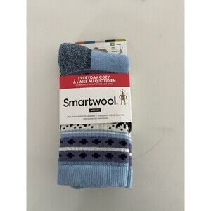 New Smartwool Size M Everyday Cozy Crew Socks Full Cushion Merino NWT